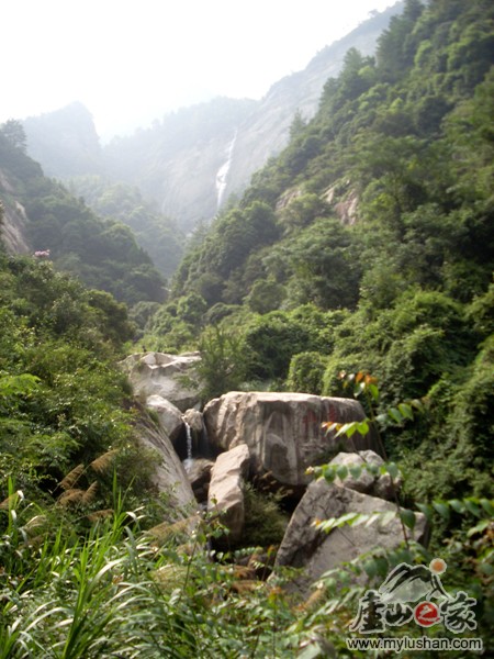 ®ɽʯͼƬ-ɽ    㣺®ɽ֮ վ